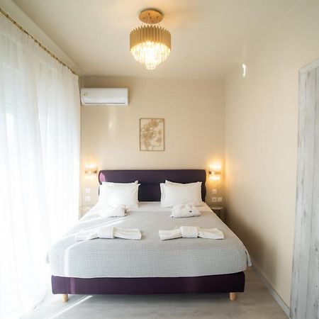 John'S Hotel คัลกิดา ภายนอก รูปภาพ