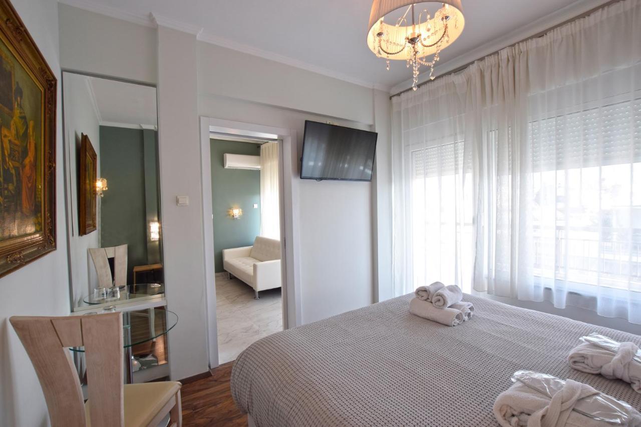 John'S Hotel คัลกิดา ภายนอก รูปภาพ