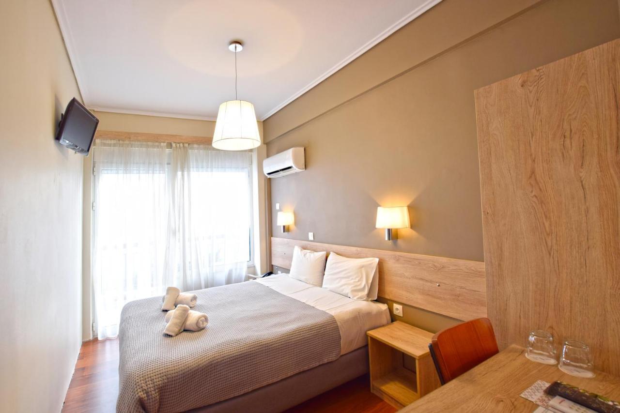John'S Hotel คัลกิดา ภายนอก รูปภาพ