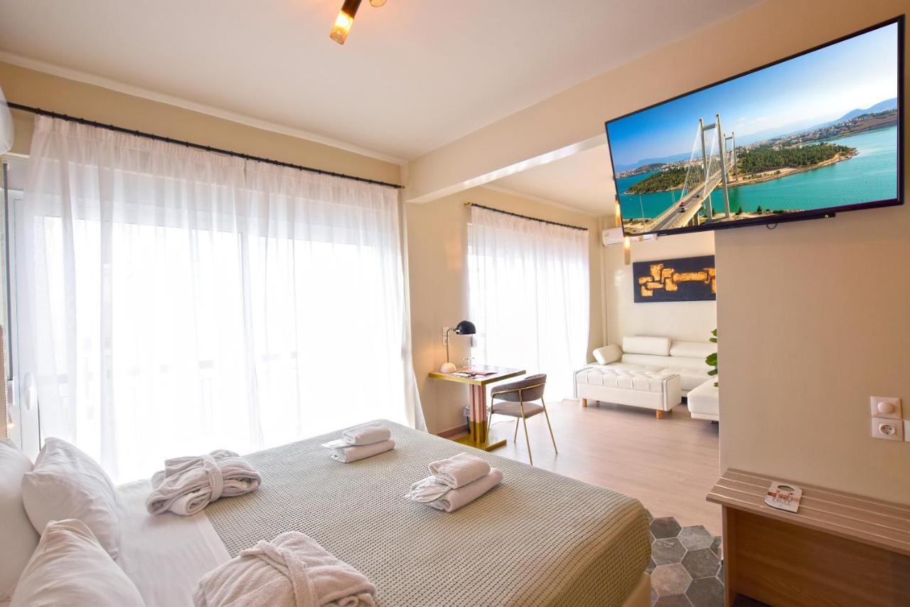 John'S Hotel คัลกิดา ภายนอก รูปภาพ