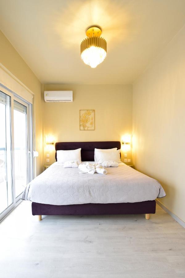 John'S Hotel คัลกิดา ภายนอก รูปภาพ