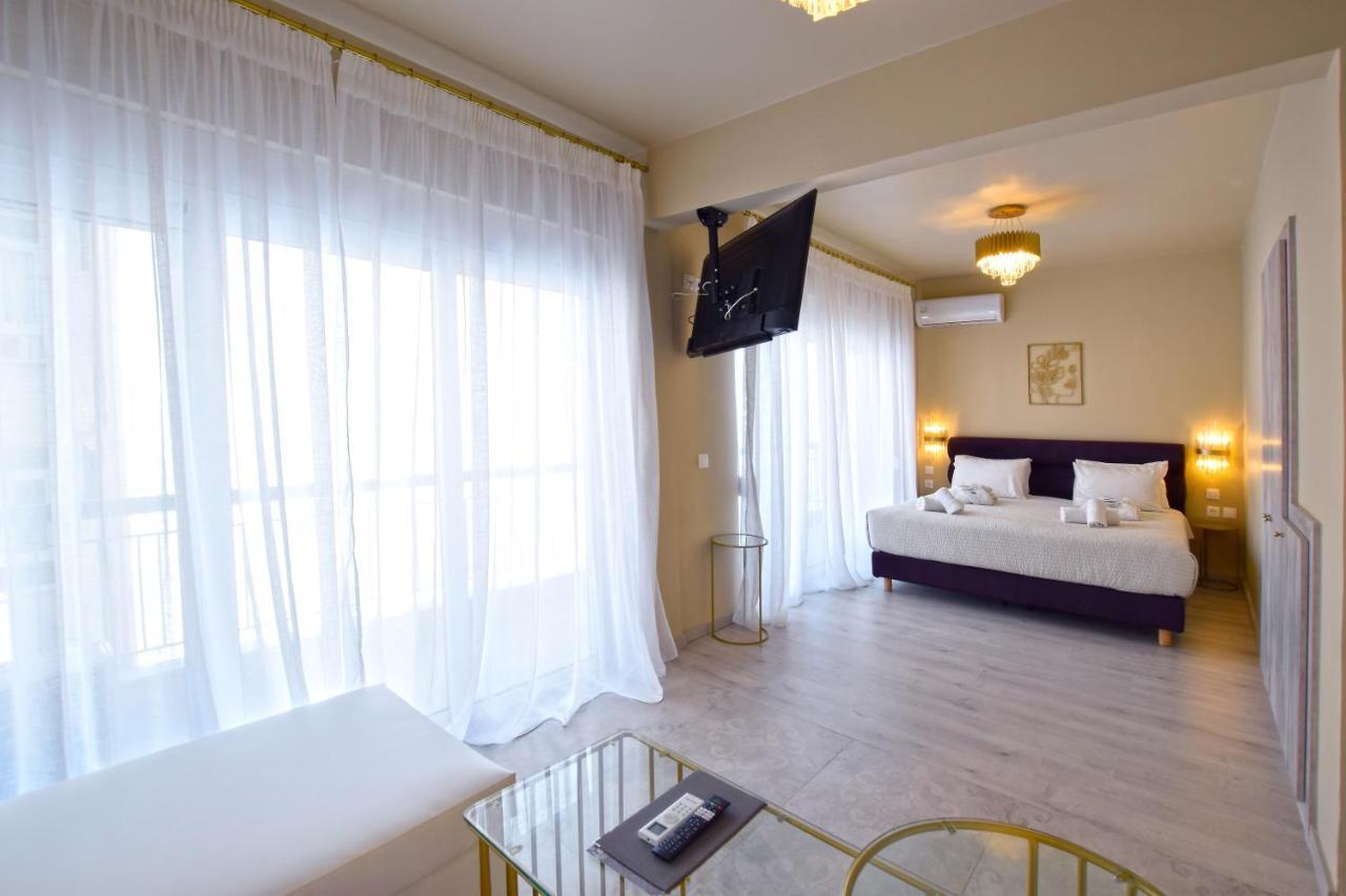 John'S Hotel คัลกิดา ภายนอก รูปภาพ