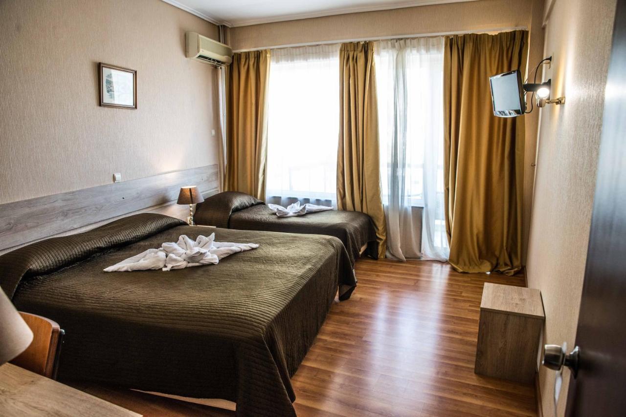 John'S Hotel คัลกิดา ภายนอก รูปภาพ